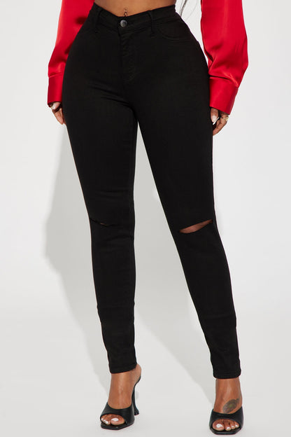 Skinny Jeans mit schmaler Taille - Schwarz